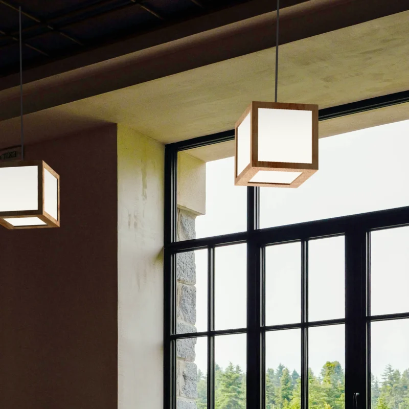 Abat-jour, luminaire en suspension, modèle Corsen pour décoration intérieure de qualité. Artisanat d'art pour l'éclairage domestique.